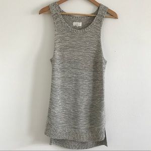 Lou & Grey cream and light gray knit tunic